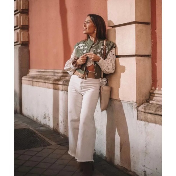 Zara embroidered quilted vest 7200/131 - Picture 13 of 16